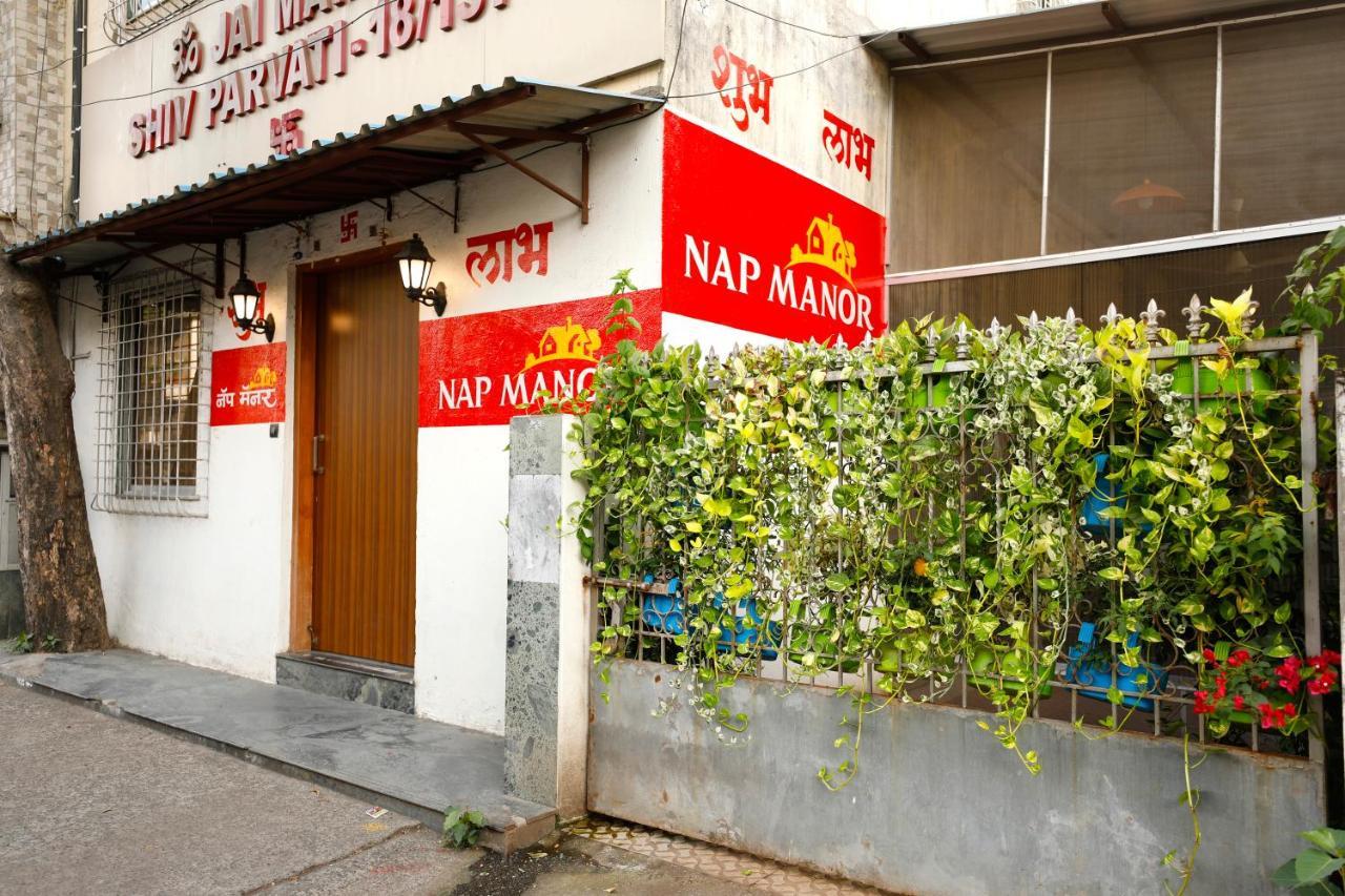 Nap Manor Hostal Bombay